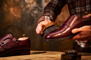 4 accesorios esenciales para el cuidado del calzado: haga que su zapato de vestir dure más tiempo